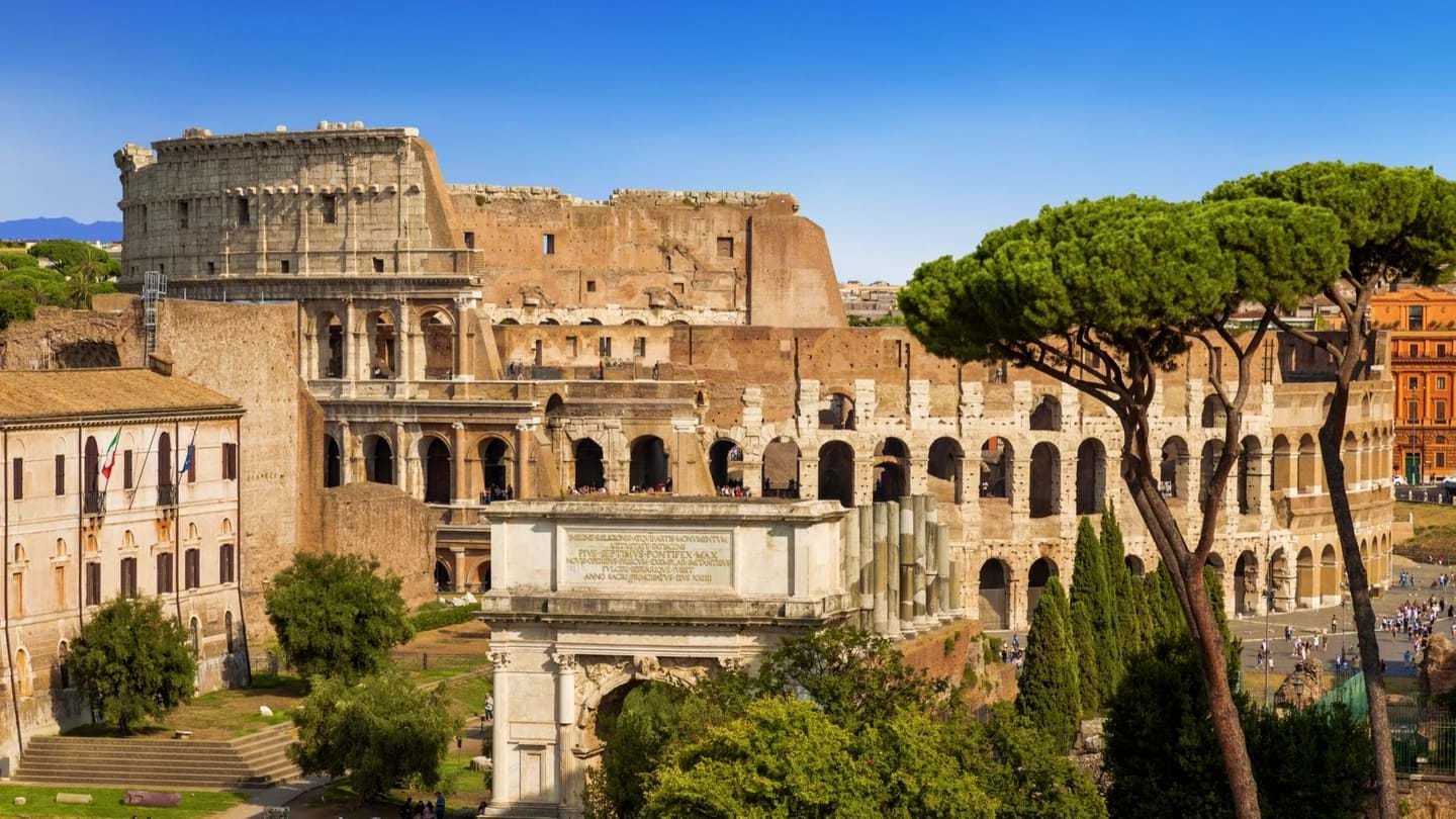 Colosseum Tour with Roman Forum and Palatine Hill - Dark Rome