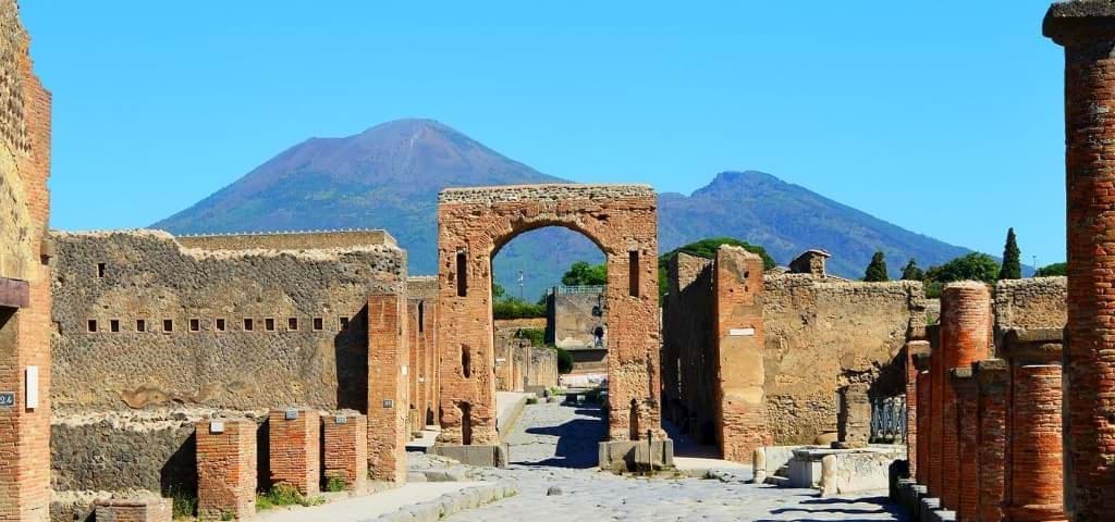 Pompeii & Amalfi Tours