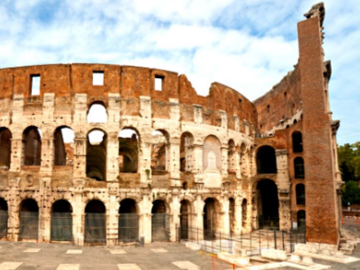Colosseum Exterior