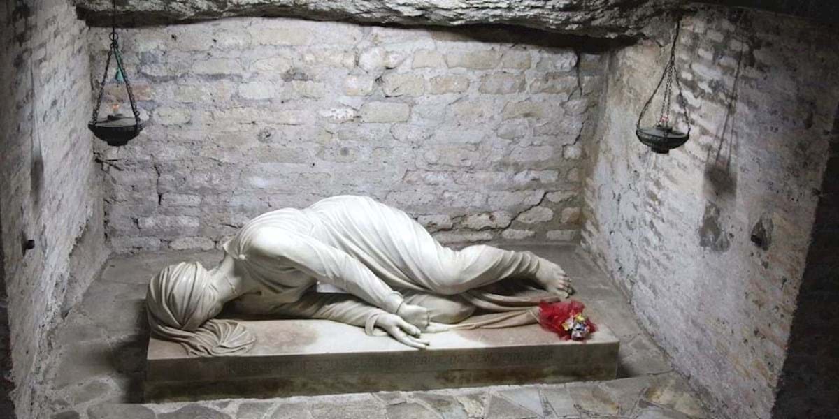 10 Haunting Truths about Rome’s Crypts and Catacombs - Dark Rome 10 Haunting Truths about Rome’s Crypts and Catacombs - Dark Rome