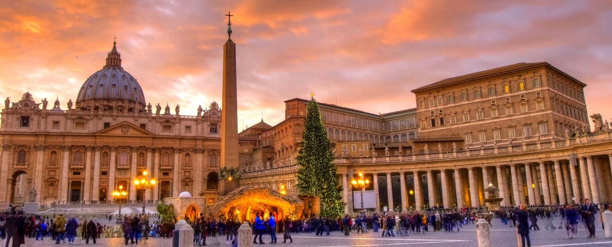 What Happens At The Vatican At Christmas Dark Rome